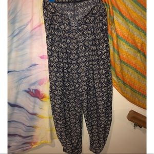 Hippie pants✌️🌼